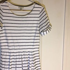 Textured Anthropologie brunch dress